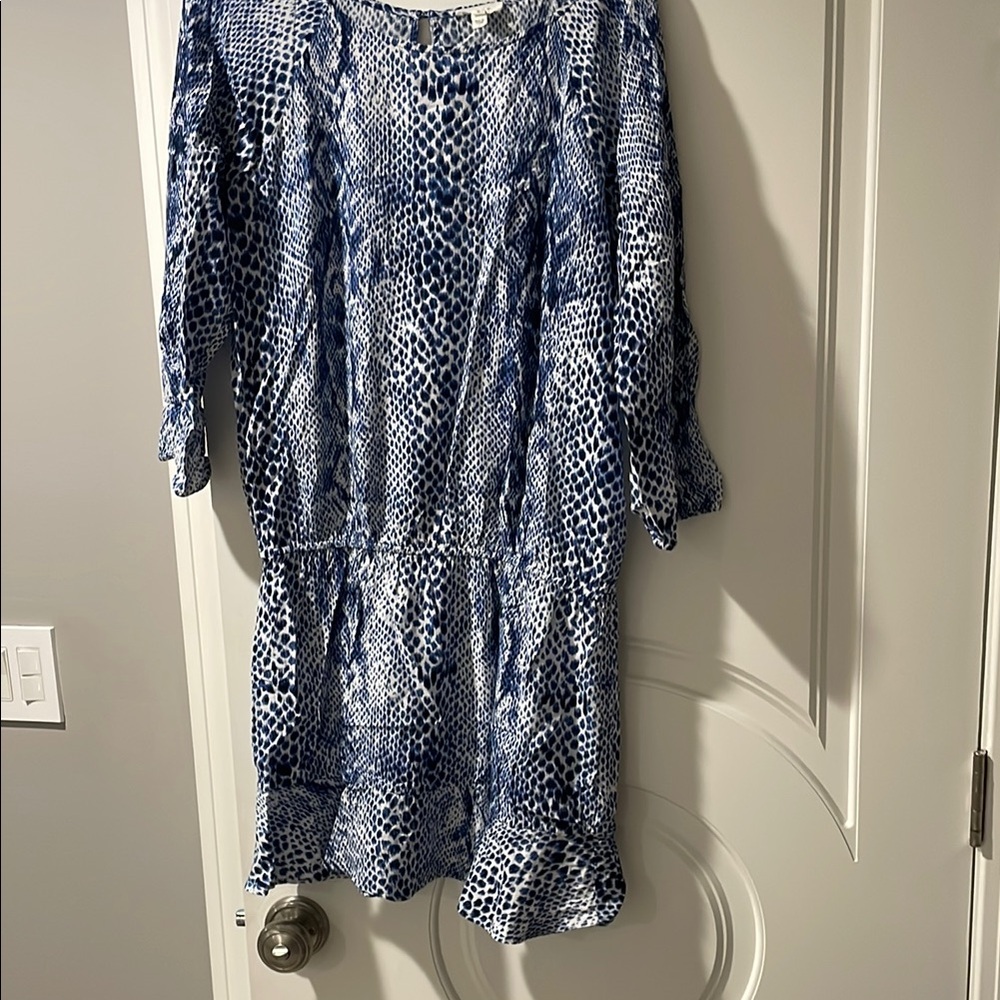 Chic Blue Patterned Dress